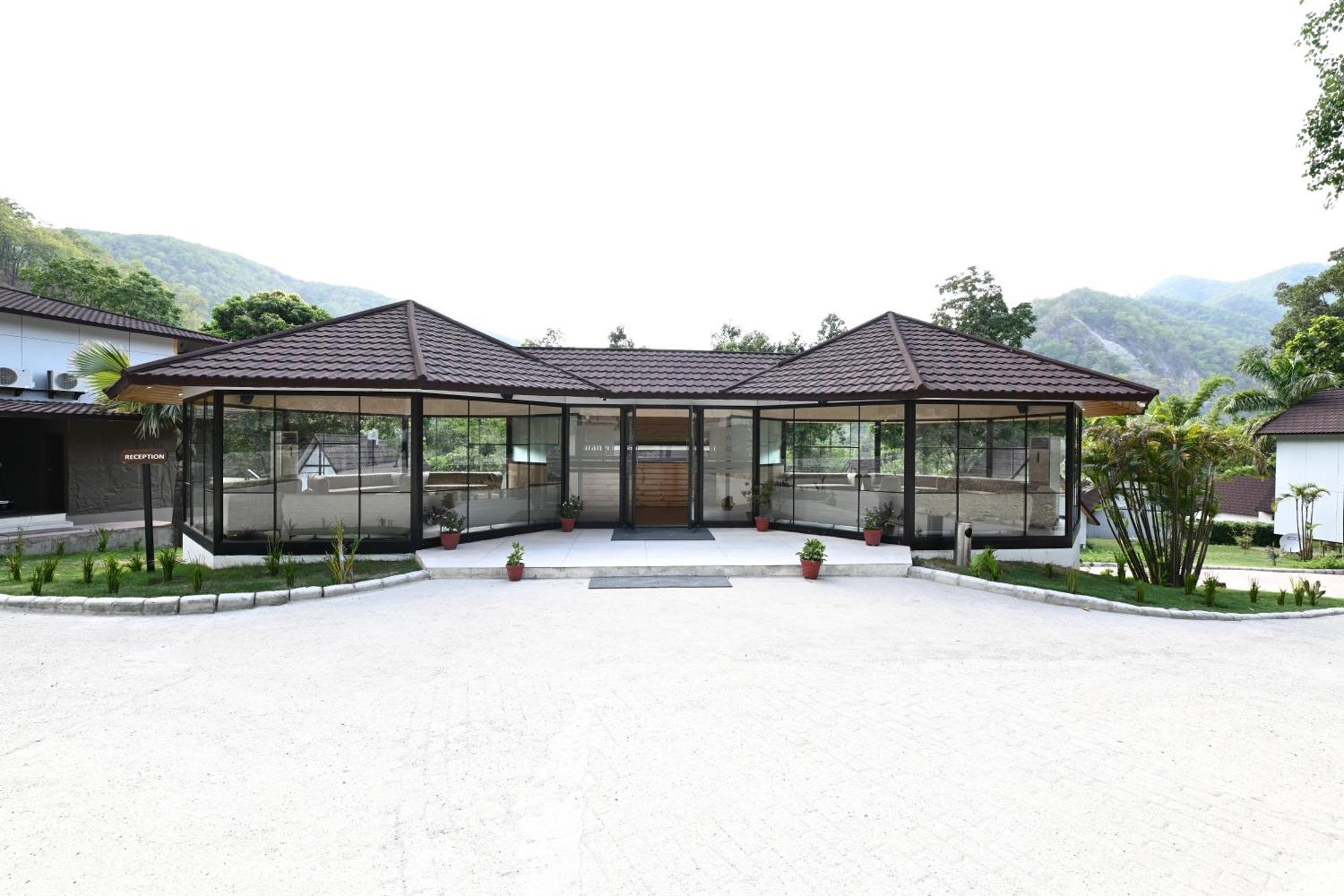Welcomheritage Tarangi Ramganga Resort Marchula Extérieur photo