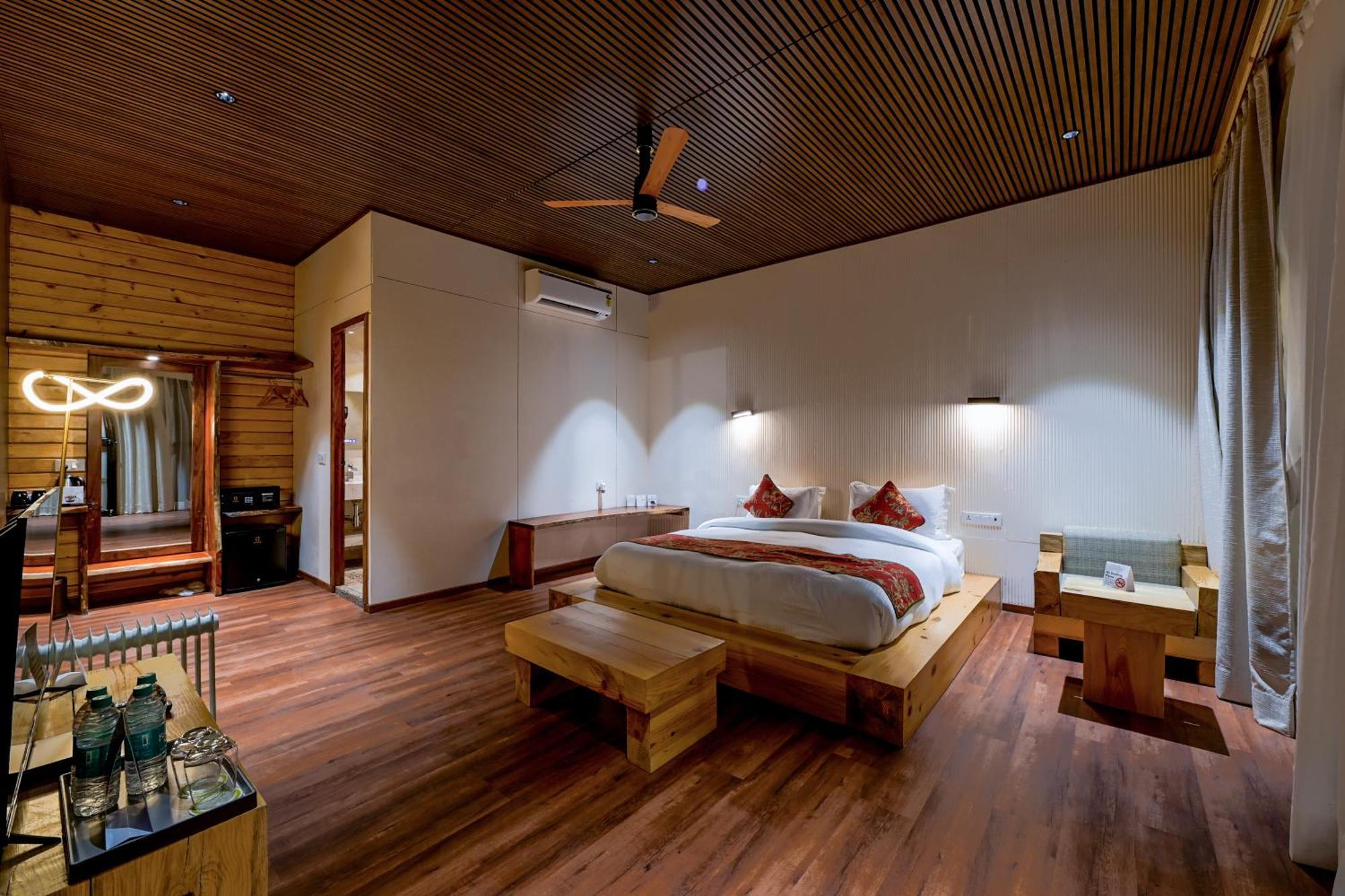Welcomheritage Tarangi Ramganga Resort Marchula Extérieur photo