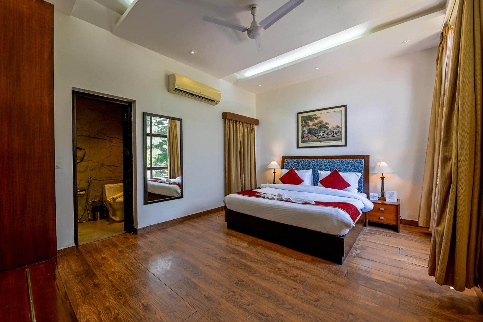 Welcomheritage Tarangi Ramganga Resort Marchula Extérieur photo