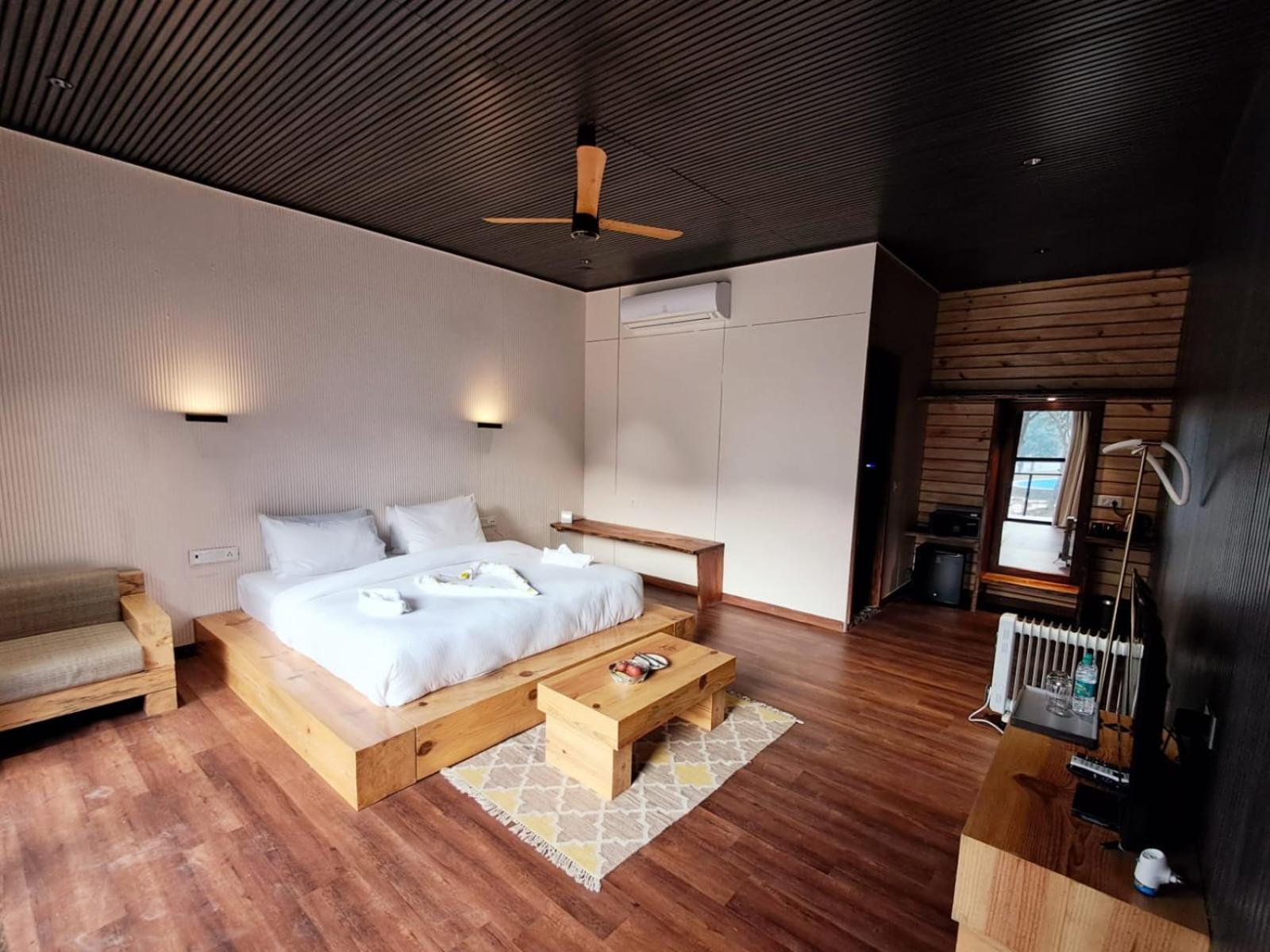 Welcomheritage Tarangi Ramganga Resort Marchula Extérieur photo