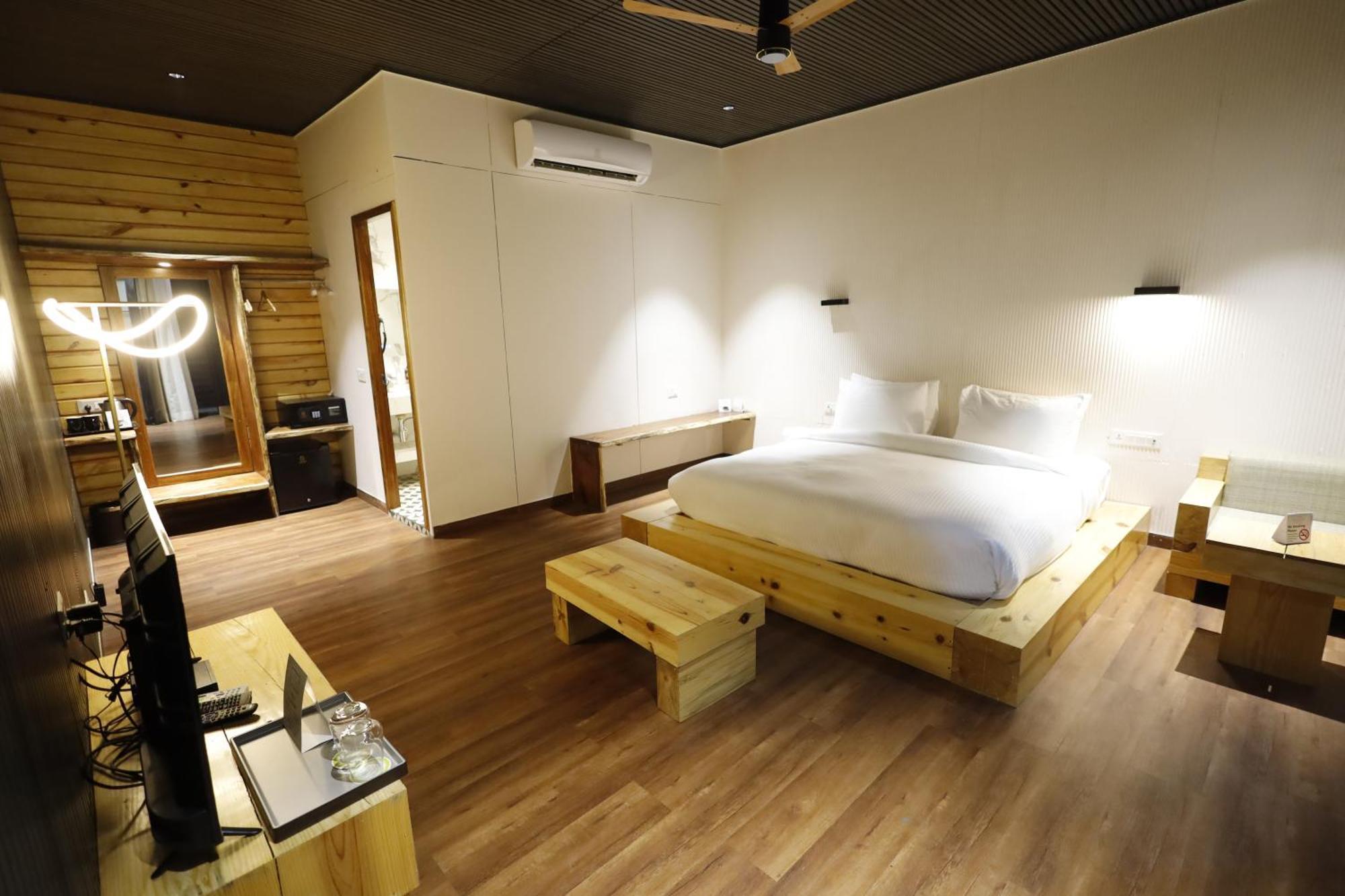 Welcomheritage Tarangi Ramganga Resort Marchula Extérieur photo
